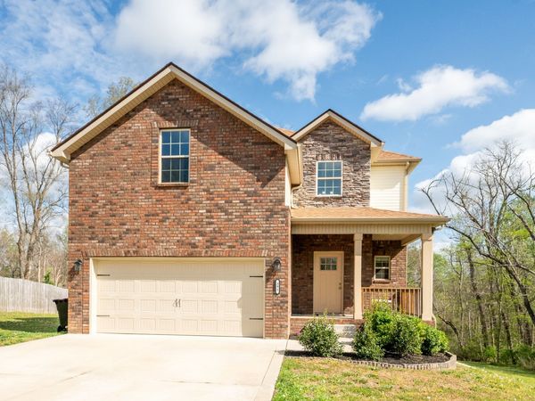 391 Kristie Michelle Ln, Clarksville, TN 37042