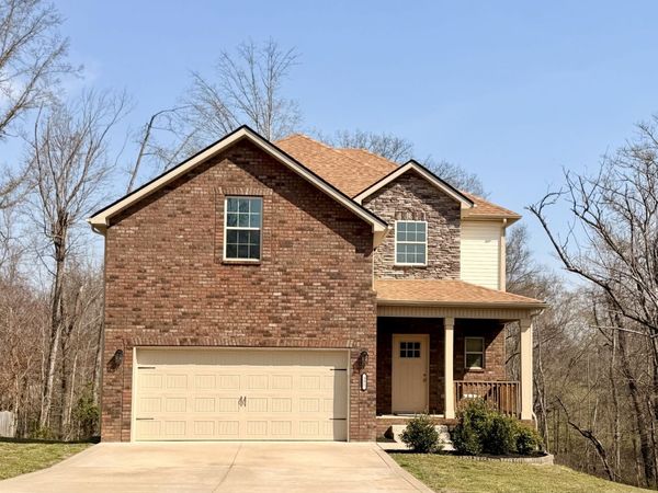 391 Kristie Michelle Ln, Clarksville, TN 37042