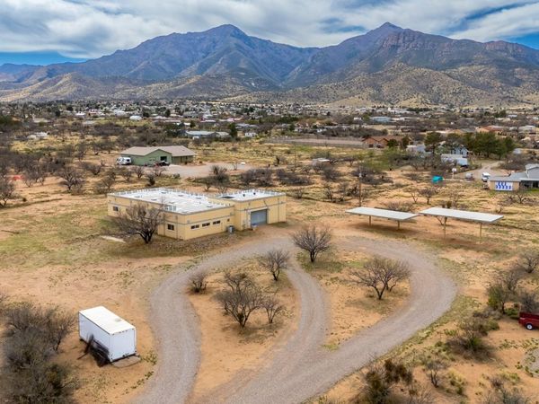 6536 S JAXEL Road, Hereford, AZ 85615