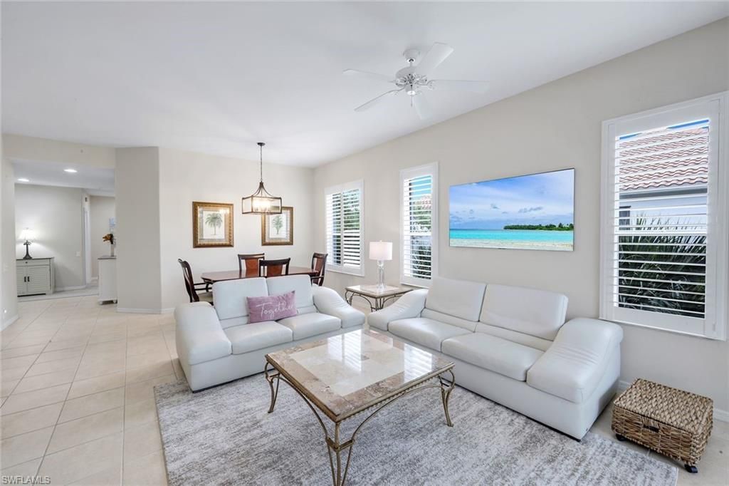 8231 Parkstone Pl, Unit 301, Naples, FL 34120 Photo