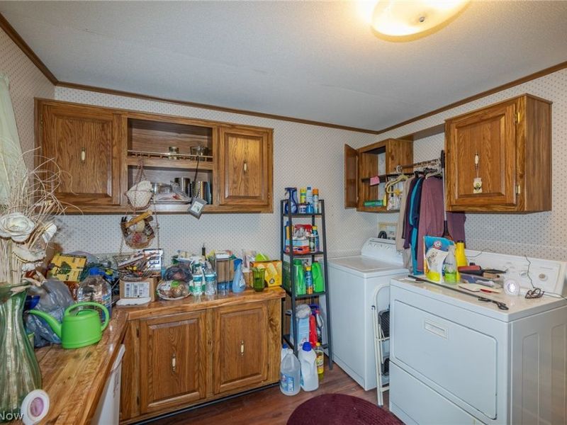 63 Parkway Drive, Olmsted Township, OH 44138 Photo 9