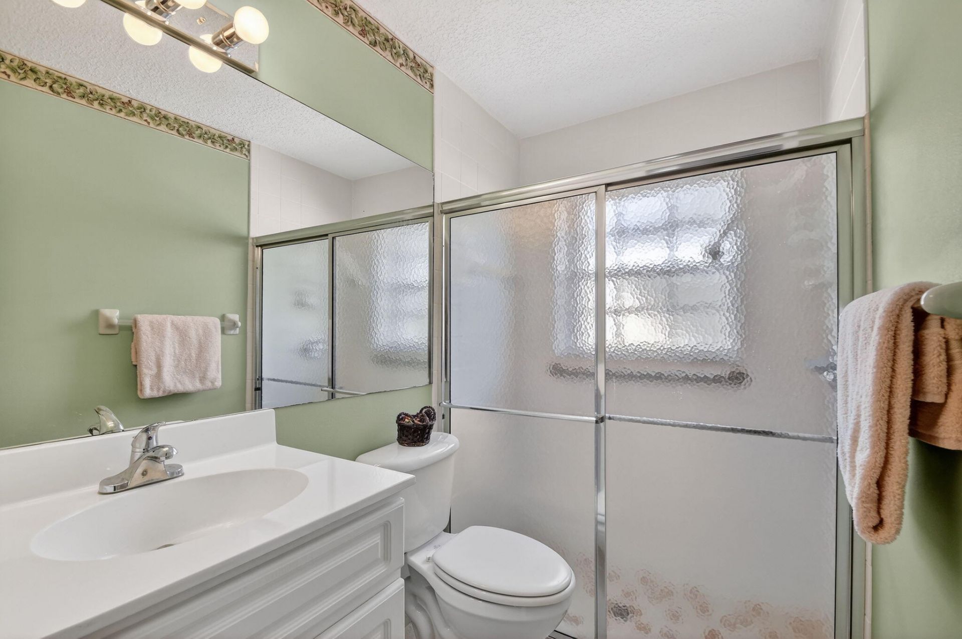 176 Harbor Lake Circle, Greenacres, FL 33413 Photo