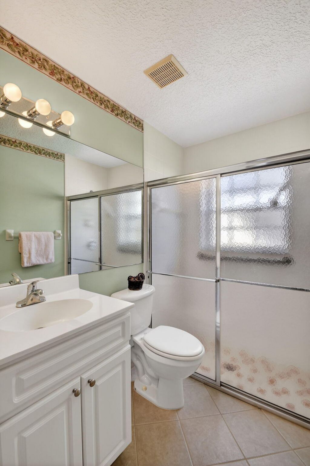 176 Harbor Lake Circle, Greenacres, FL 33413 Photo