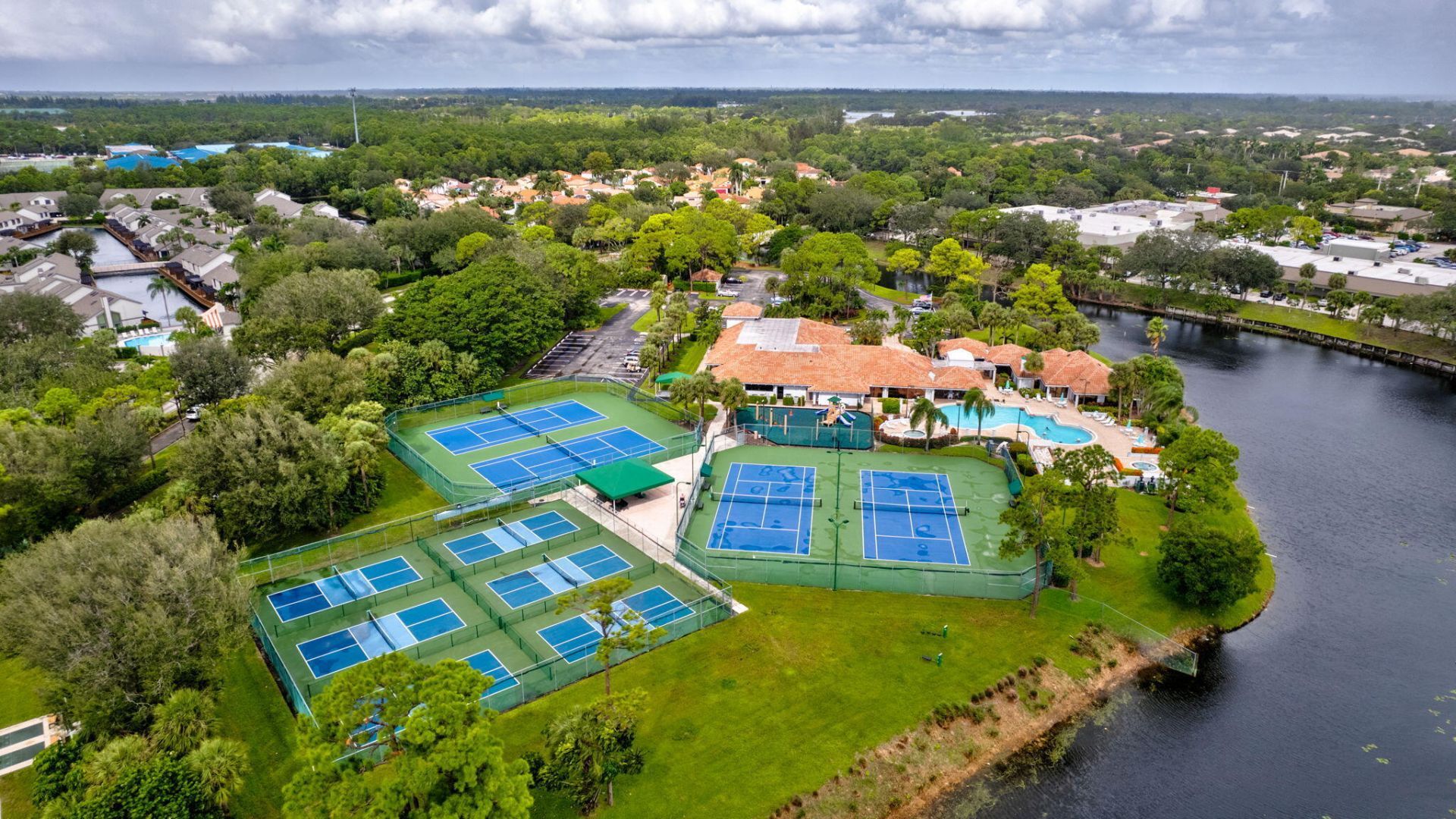 176 Harbor Lake Circle, Greenacres, FL 33413 Photo