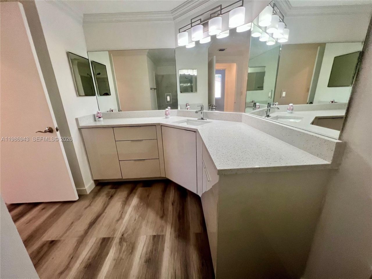 1000 Scotia Dr , Unit 101, Hypoluxo, FL 33462 Photo