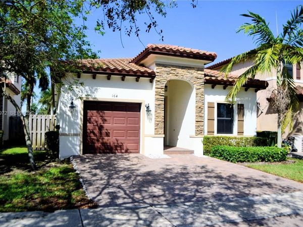 164 NE 23rd Ter, Homestead, FL 33033