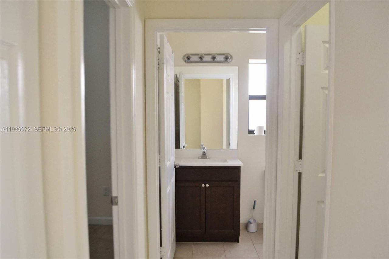 164 NE 23rd Ter, Homestead, FL 33033 Photo