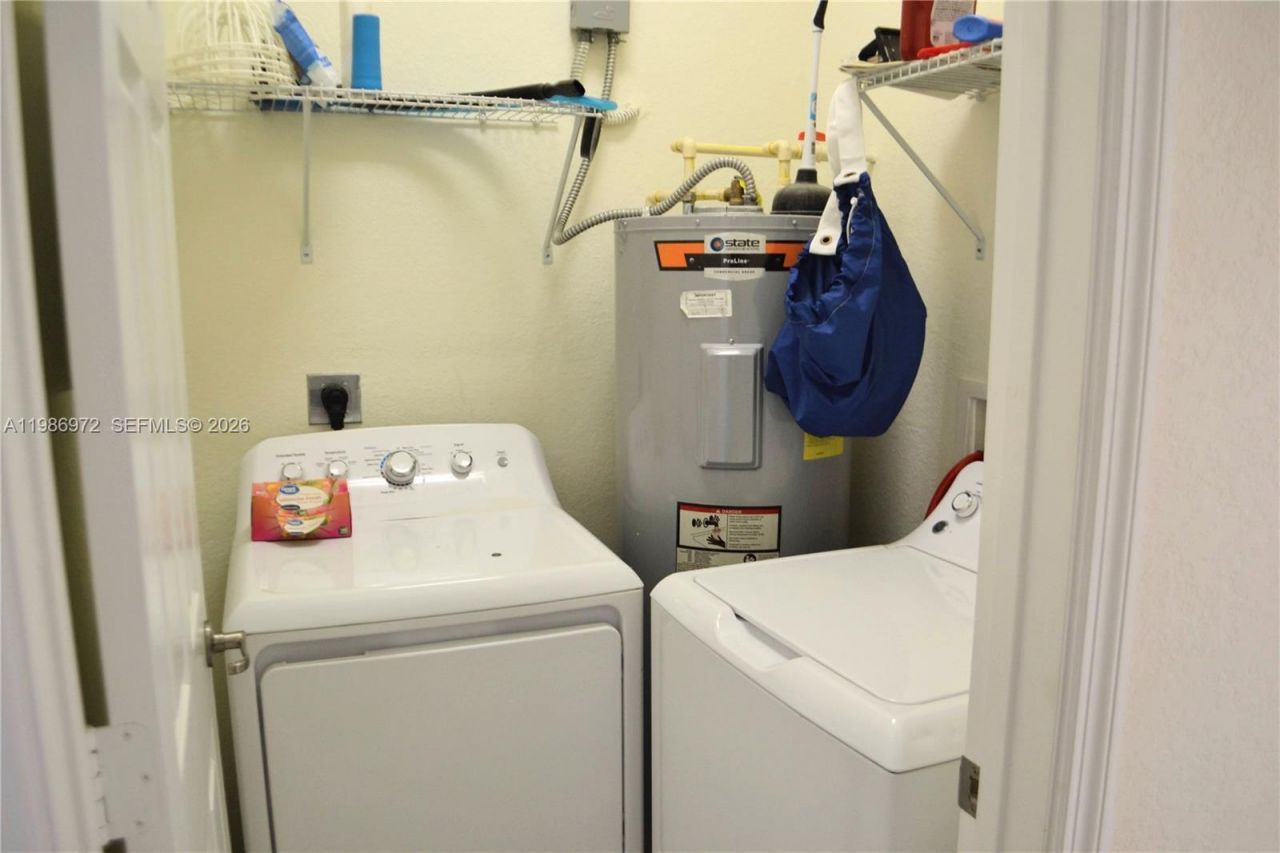 164 NE 23rd Ter, Homestead, FL 33033 Photo