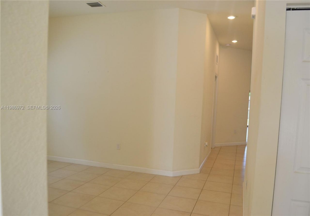 164 NE 23rd Ter, Homestead, FL 33033 Photo