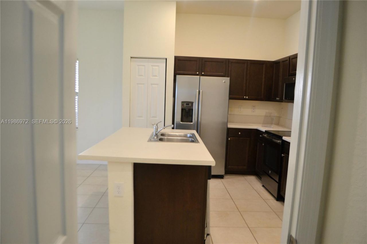 164 NE 23rd Ter , Homestead, FL 33033 Photo
