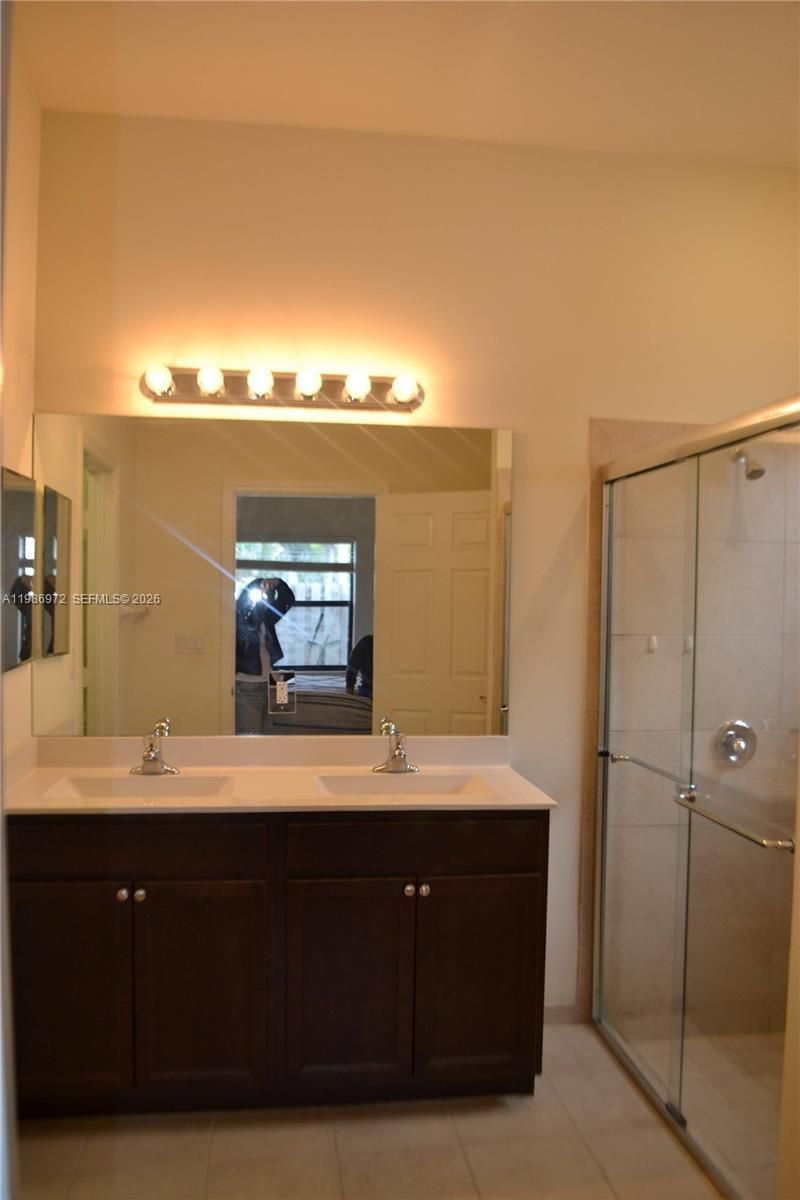 164 NE 23rd Ter, Homestead, FL 33033 Photo