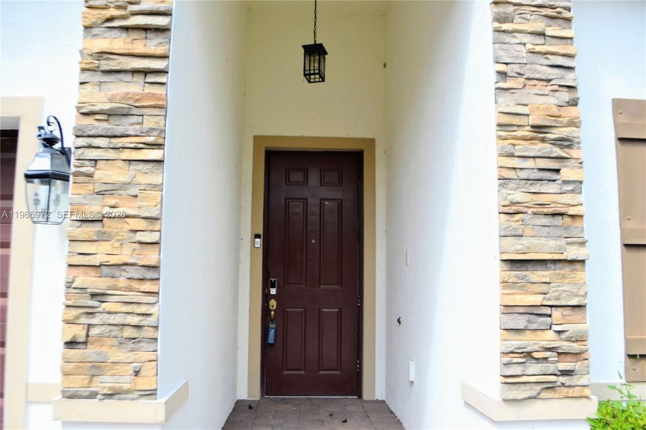 164 NE 23rd Ter , Homestead, FL 33033 Photo