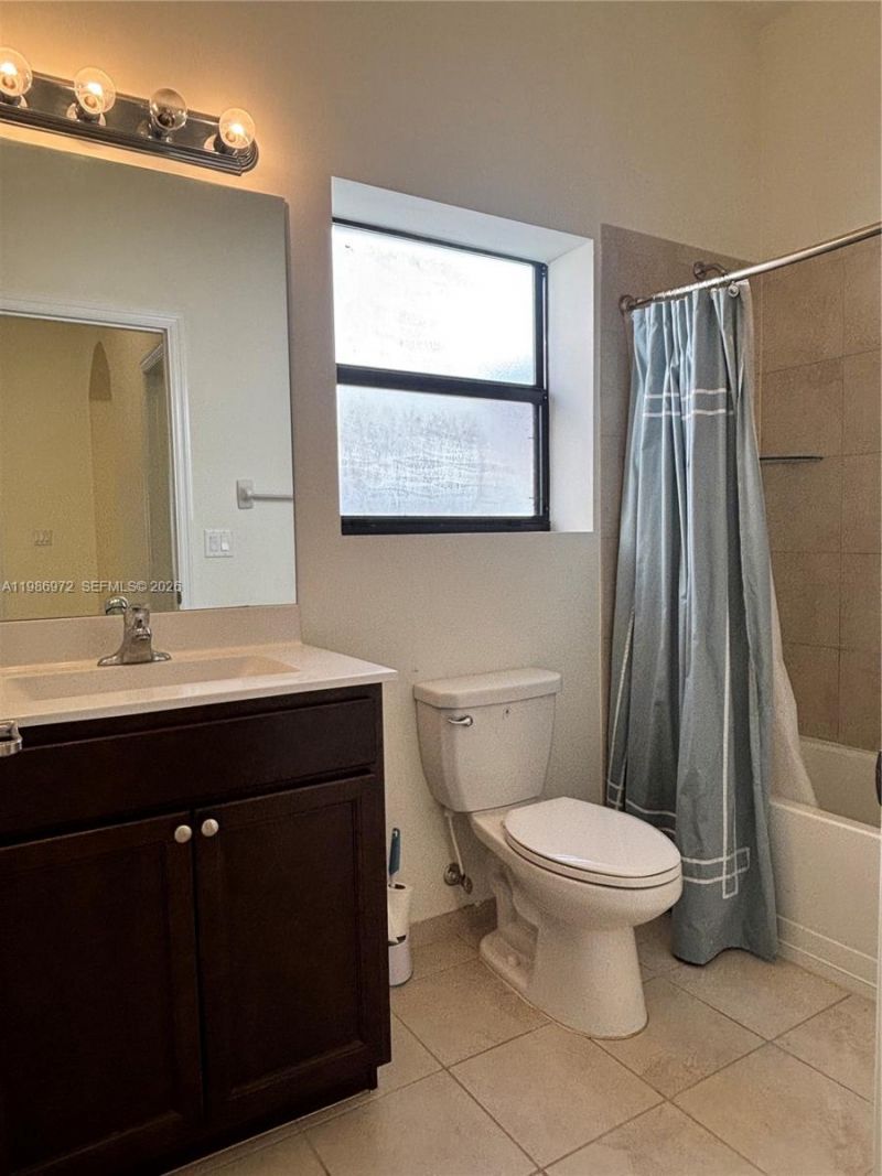 164 NE 23rd Ter, Homestead, FL 33033 Photo