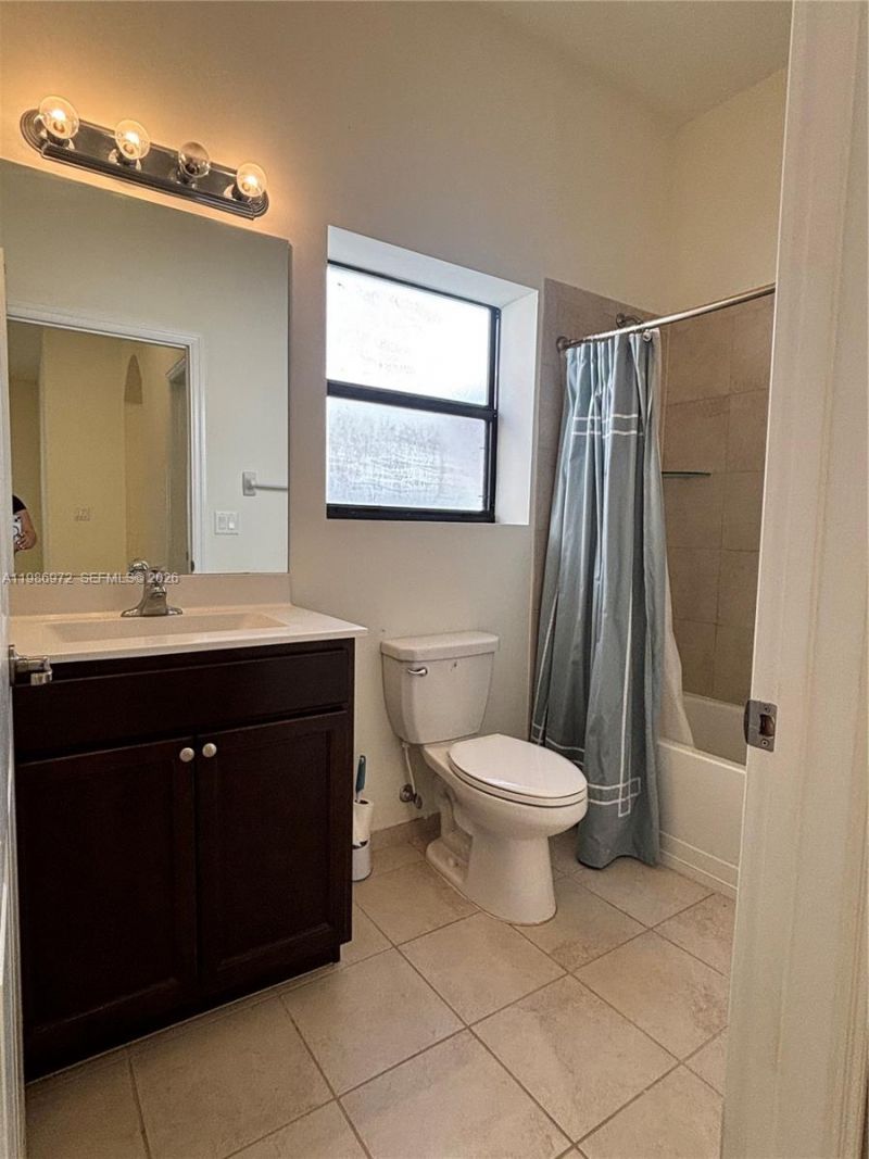 164 NE 23rd Ter, Homestead, FL 33033 Photo