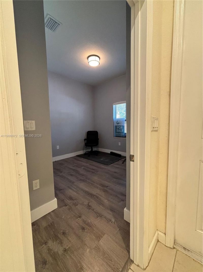 164 NE 23rd Ter, Homestead, FL 33033 Photo