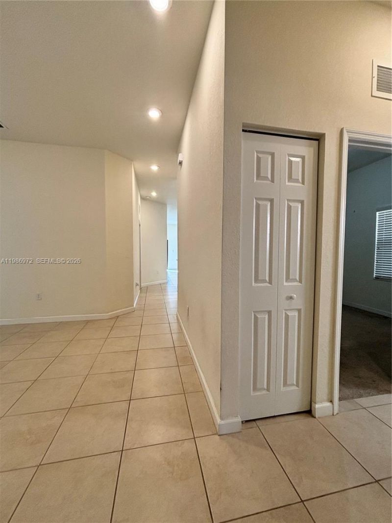 164 NE 23rd Ter, Homestead, FL 33033 Photo