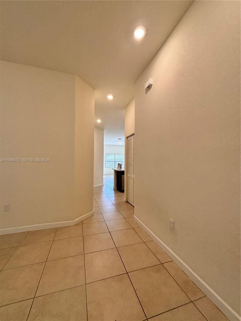 164 NE 23rd Ter, Homestead, FL 33033 Photo