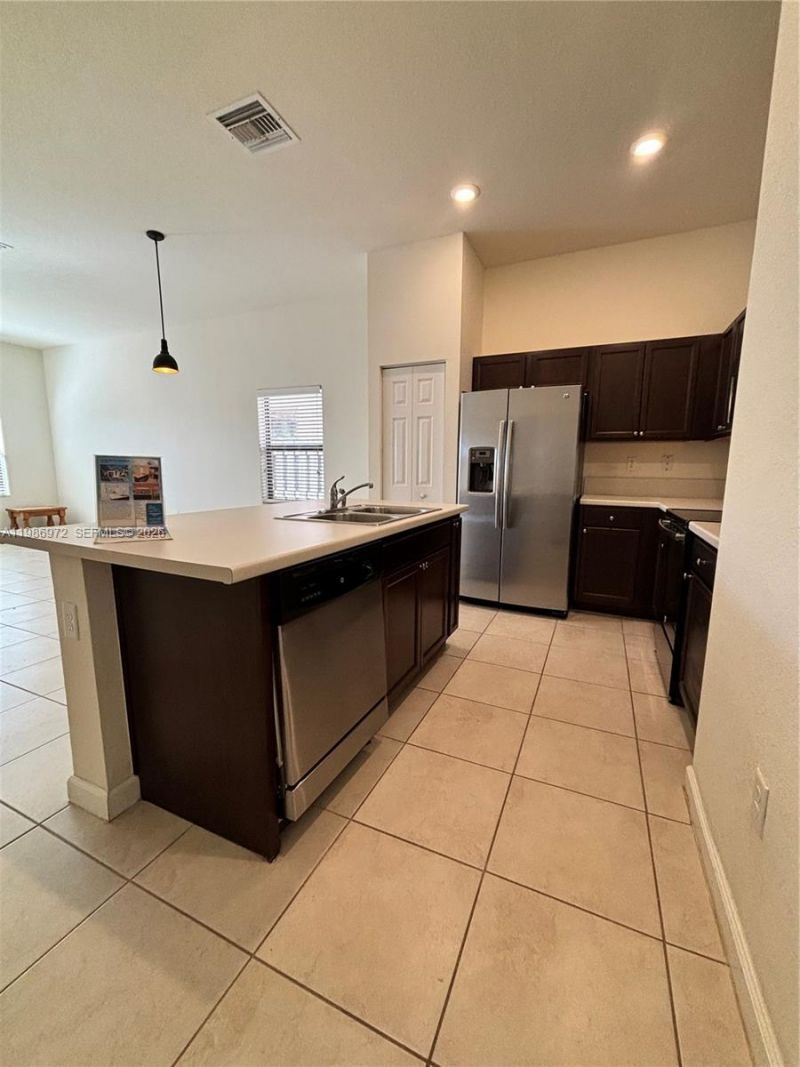 164 NE 23rd Ter, Homestead, FL 33033 Photo