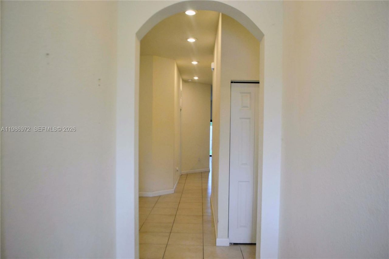 164 NE 23rd Ter, Homestead, FL 33033 Photo