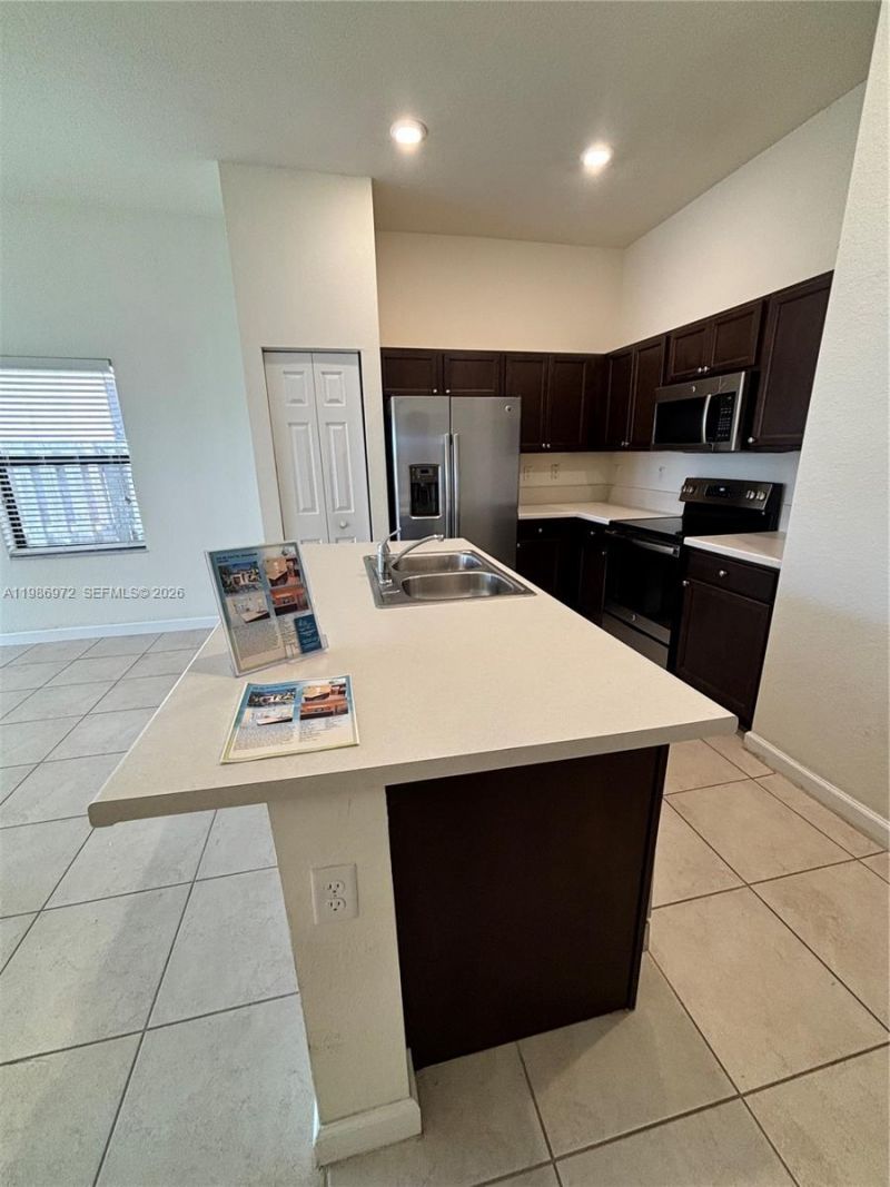 164 NE 23rd Ter, Homestead, FL 33033 Photo