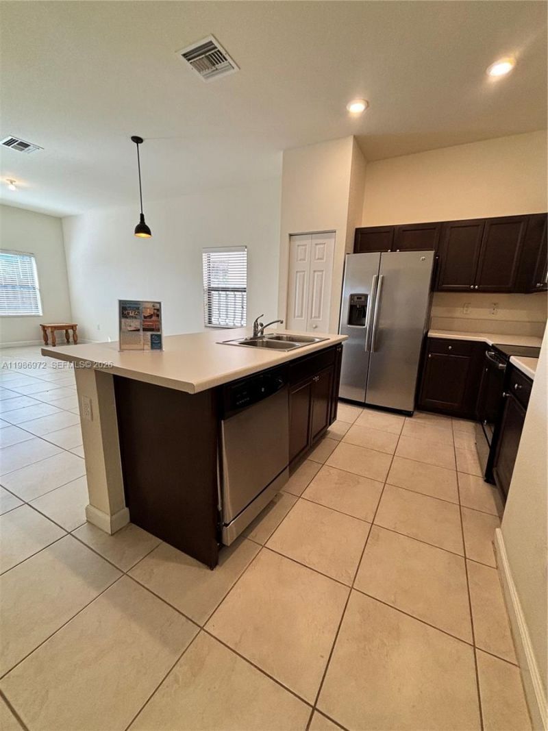 164 NE 23rd Ter, Homestead, FL 33033 Photo