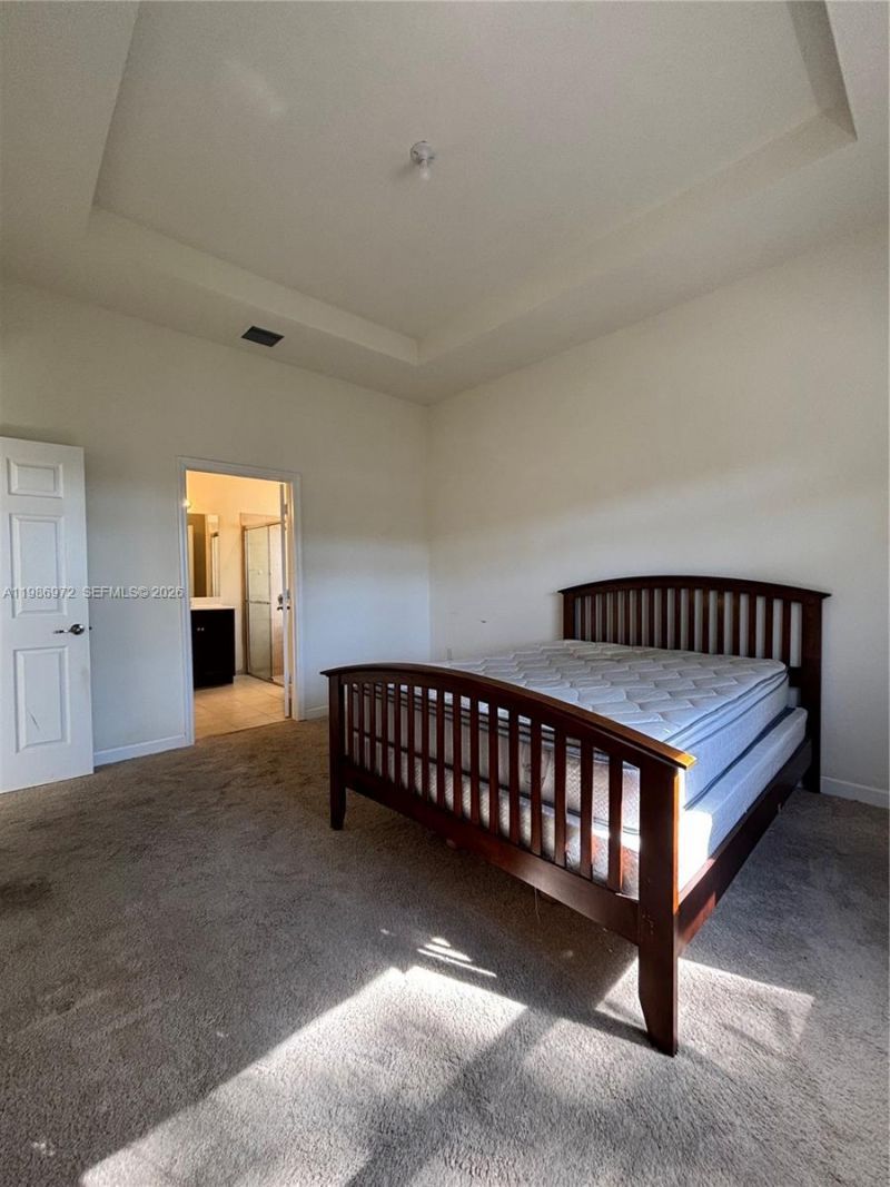 164 NE 23rd Ter, Homestead, FL 33033 Photo