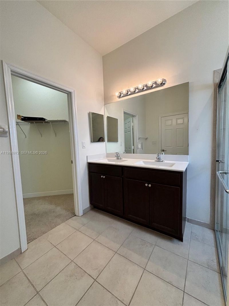 164 NE 23rd Ter, Homestead, FL 33033 Photo