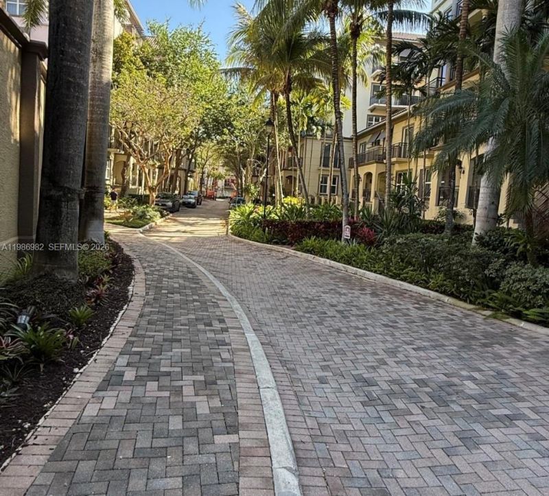 2625 NE 14th Ave, Unit 406, Wilton Manors, FL 33334 Photo