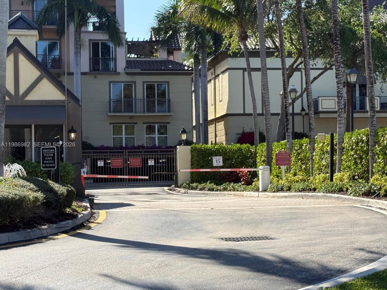 2625 NE 14th Ave, Unit 406, Wilton Manors, FL 33334 Photo