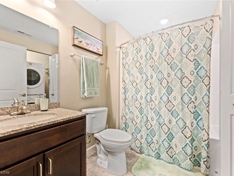 558 Colony Park, Unit 206, Tallmadge, OH 44278 Photo 22