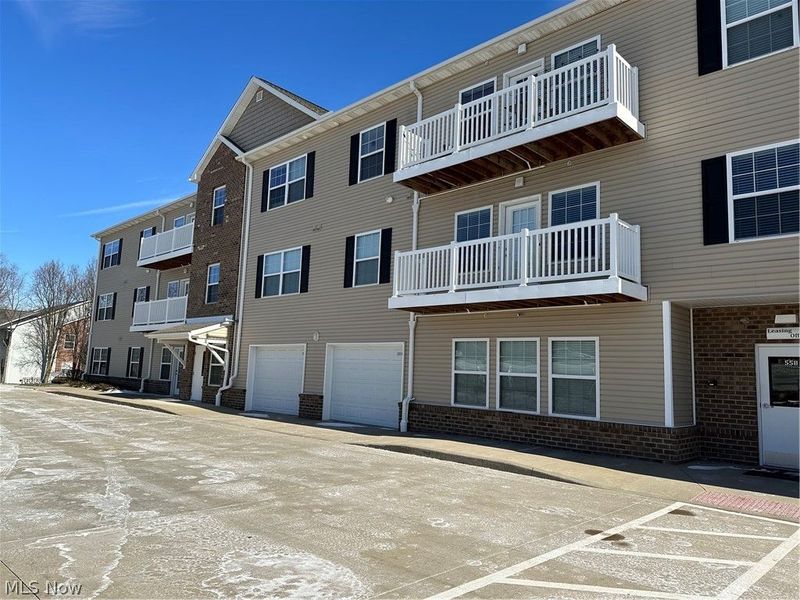 558 Colony Park, Unit 206, Tallmadge, OH 44278 Photo 33