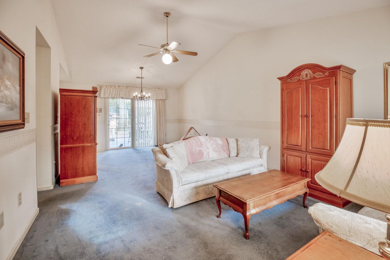 810 Planters Trace Loop Photo 10