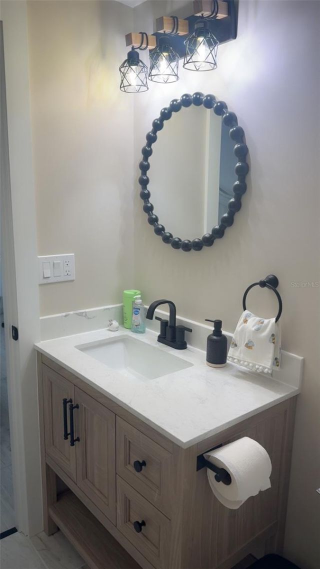 403 63rd Street, Holmes Beach, FL 34217 Photo