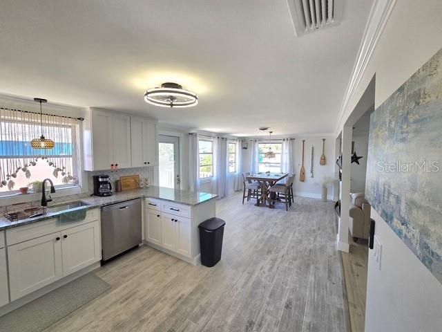403 63rd Street, Holmes Beach, FL 34217 Photo
