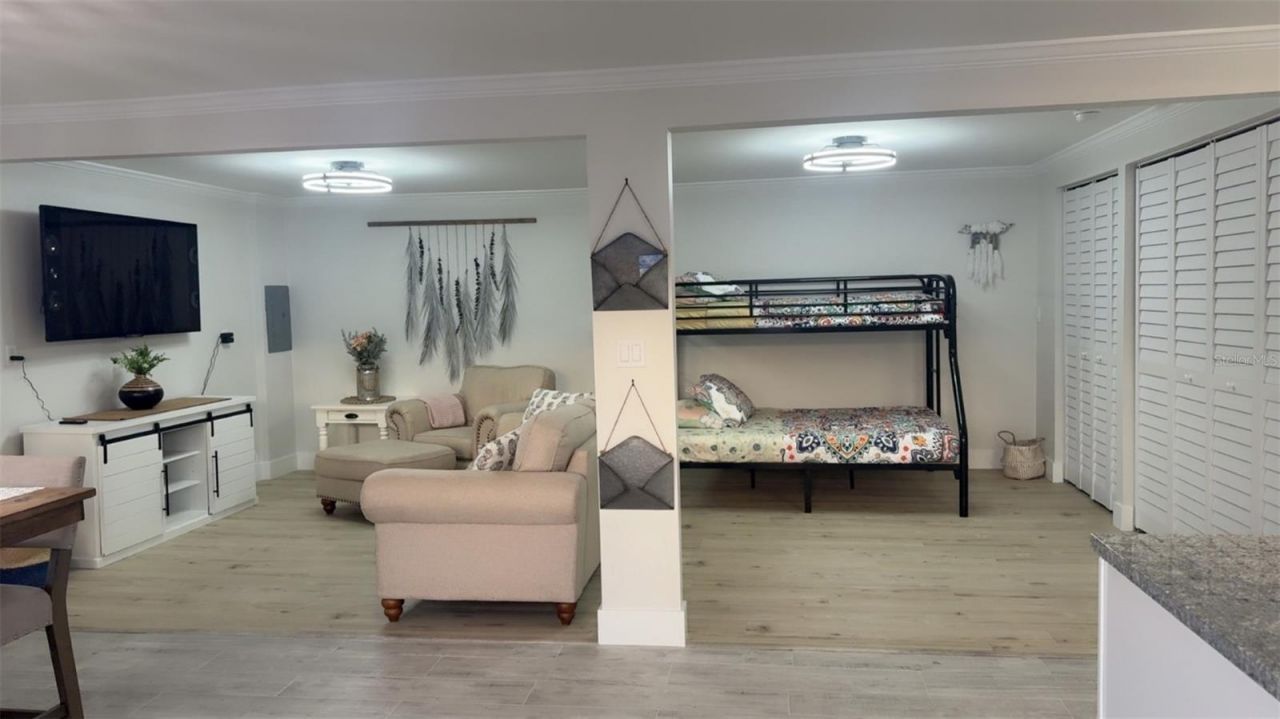 403 63rd Street, Holmes Beach, FL 34217 Photo