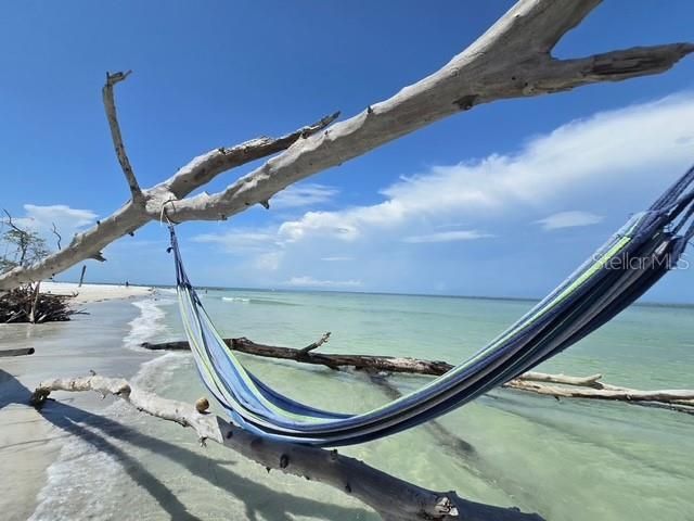 403 63rd Street, Holmes Beach, FL 34217 Photo