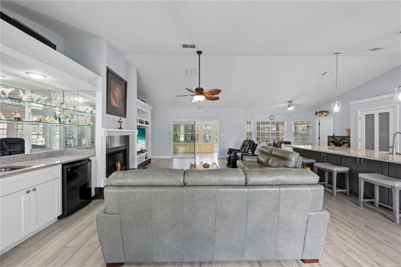 6935 Big Bend Dr, Saint Cloud, FL 34771 Photo