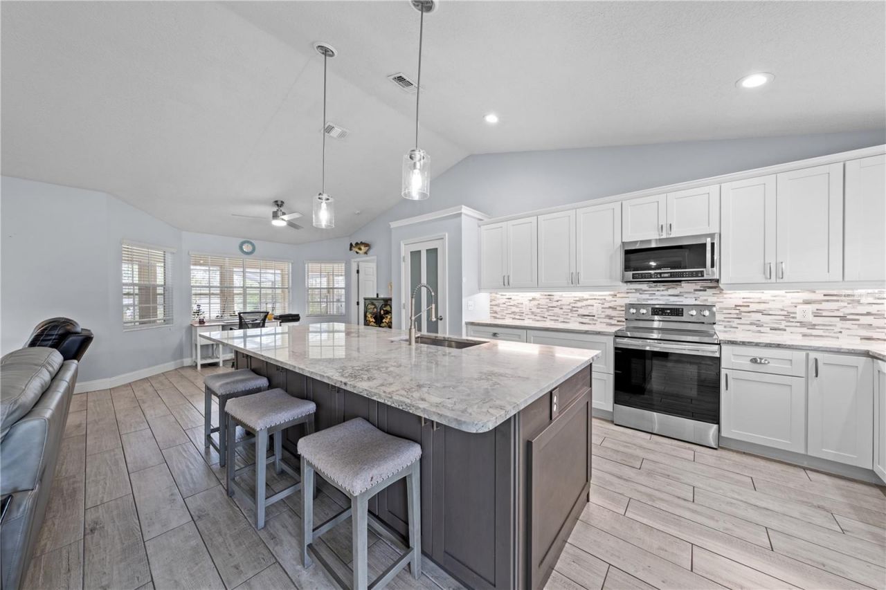 6935 Big Bend Dr, Saint Cloud, FL 34771 Photo