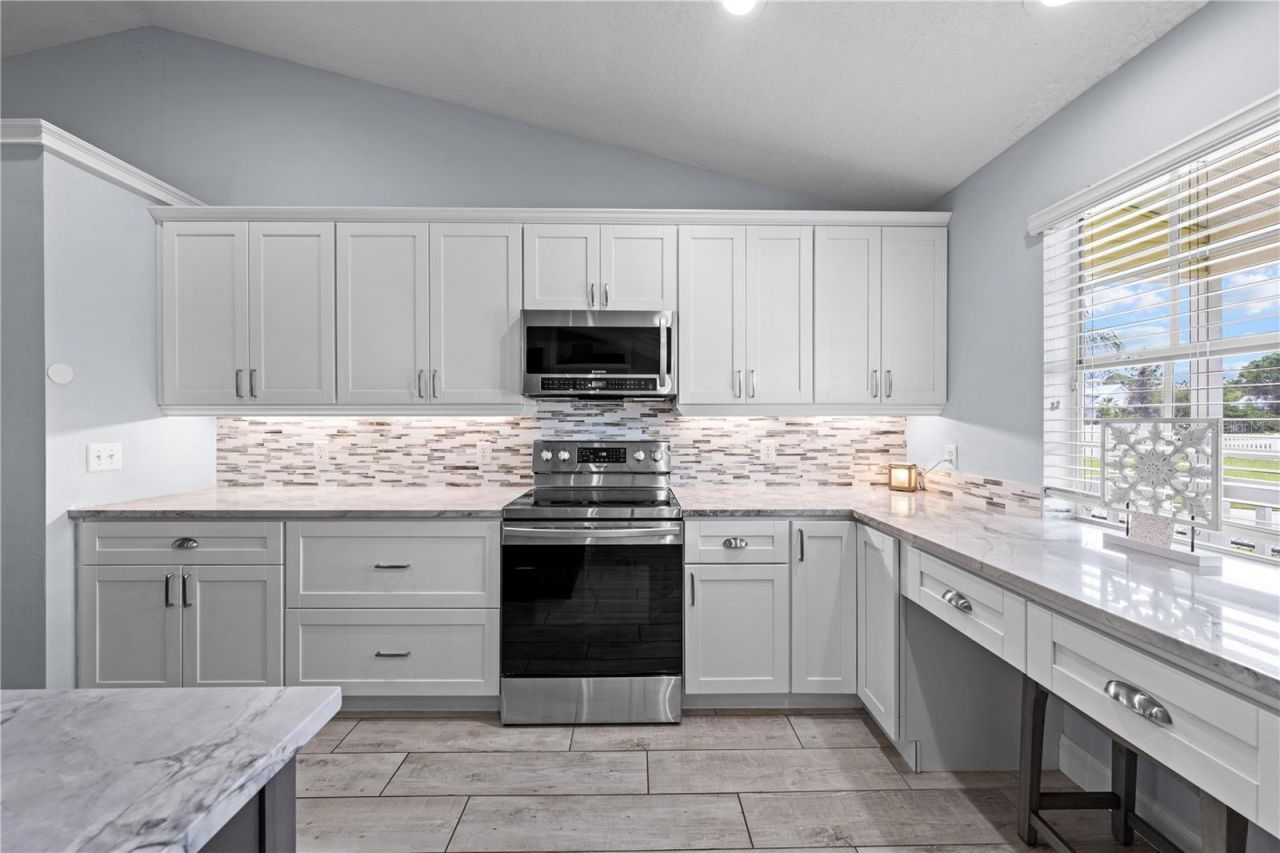 6935 Big Bend Dr, Saint Cloud, FL 34771 Photo