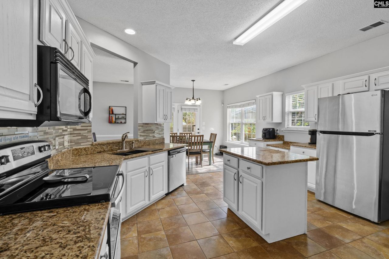 1284 Rockwood Road  Photo 16