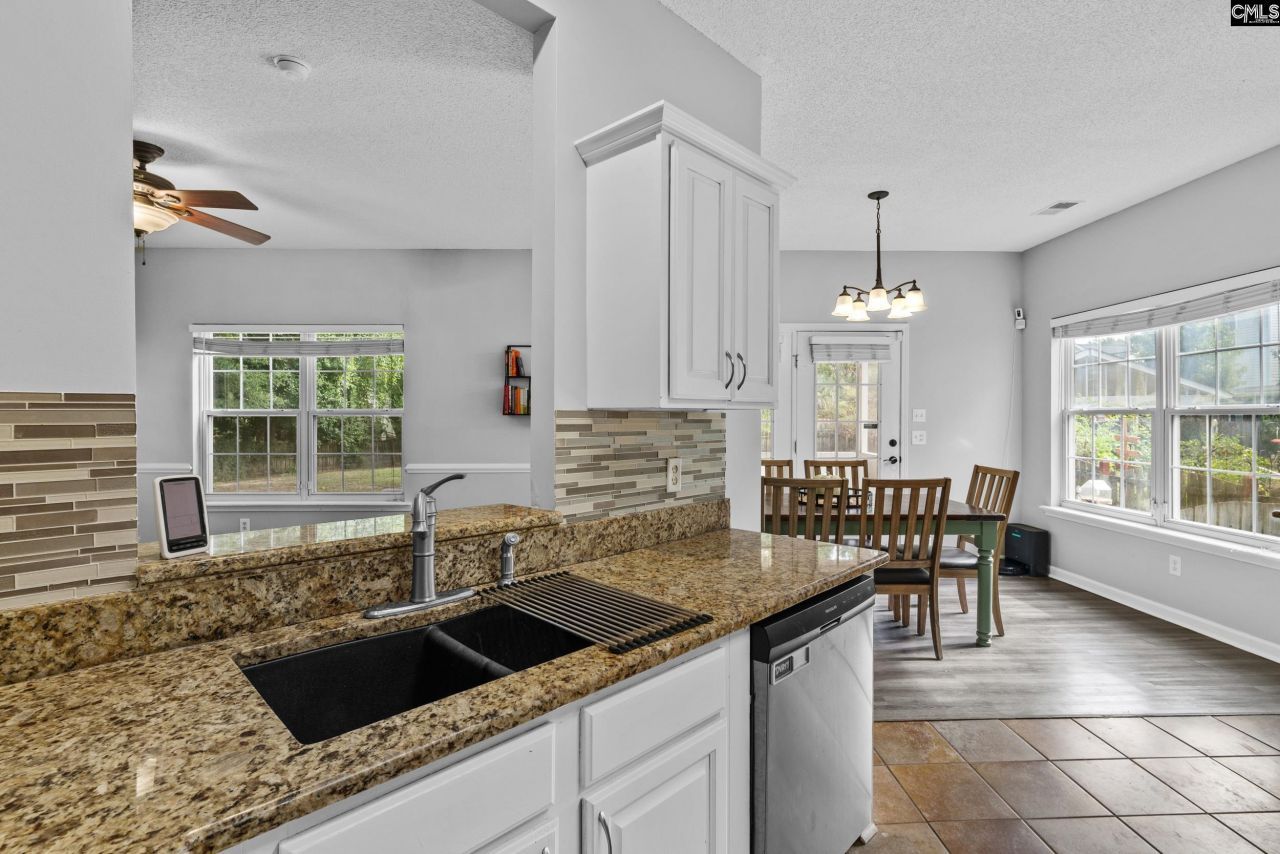 1284 Rockwood Road  Photo 17