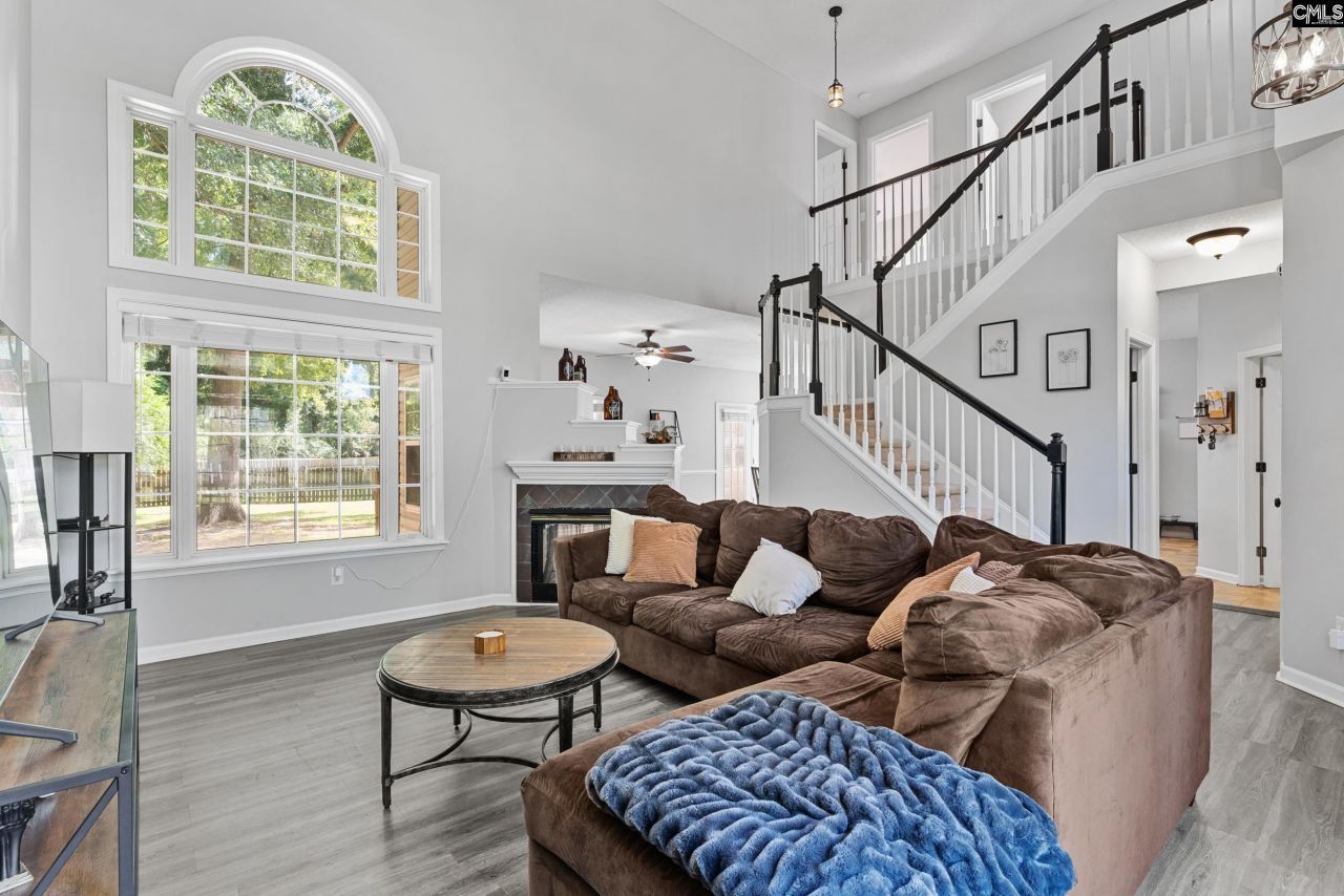 1284 Rockwood Road  Photo 8