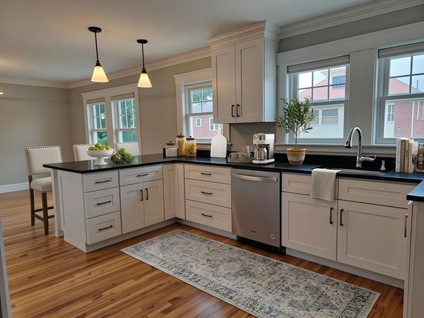 29 Noble St, Unit 2, Newton, MA 02465