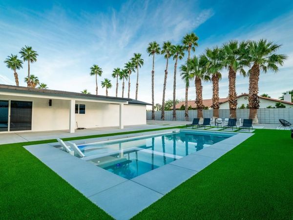 2139 N Deborah Road, Palm Springs, CA 92262