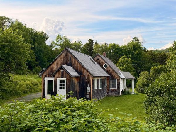 1153 King Hill Road, Readsboro, VT 05350