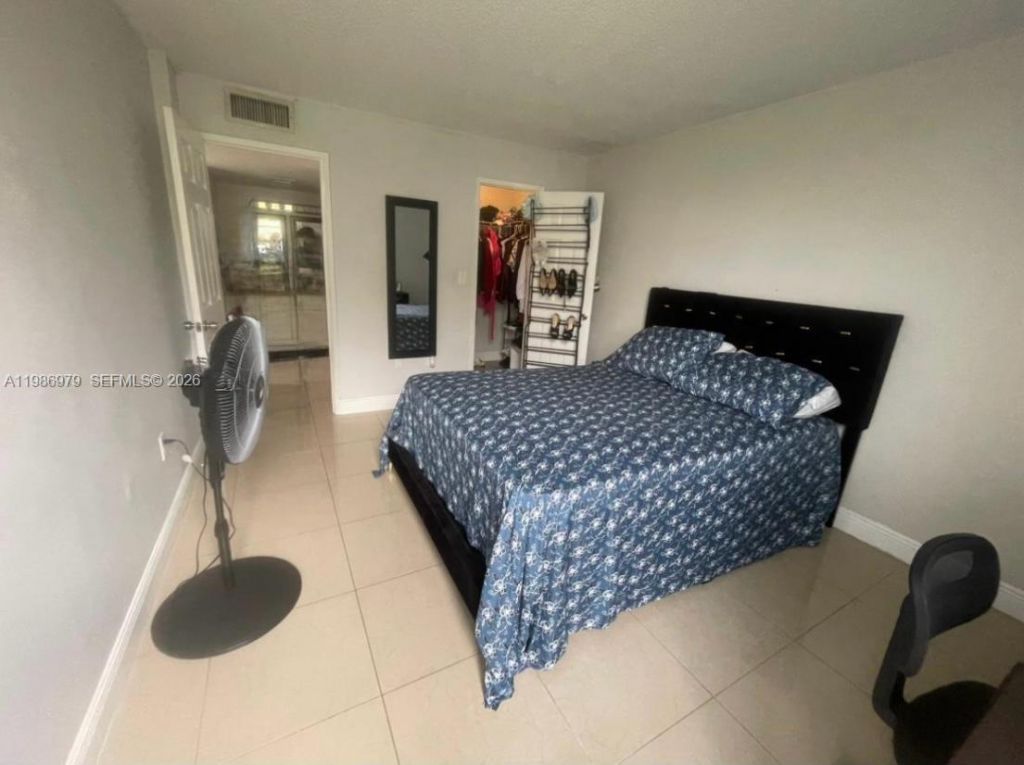 8860 Fontainebleau Blvd , Unit 506, Miami, FL 33172 Photo