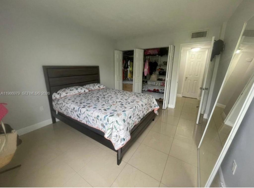 8860 Fontainebleau Blvd , Unit 506, Miami, FL 33172 Photo