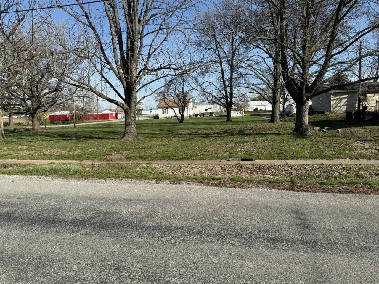 000 Emmma Street, Christopher, IL 62822 Main Photo