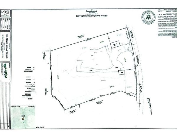 559 Cedar Swamp Road Road, Old Brookville, NY 11545