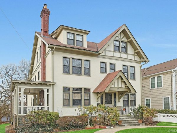 39 Neptune Avenue , New Rochelle, NY 10805